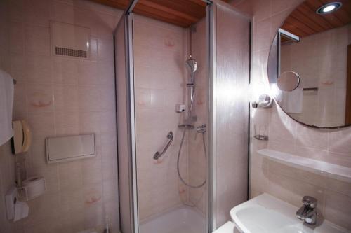 Hotel Uhland 3*